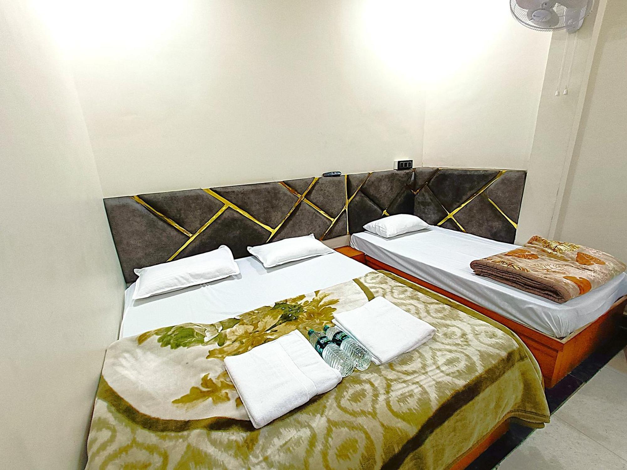 Hotel Shreem Ujjain Εξωτερικό φωτογραφία