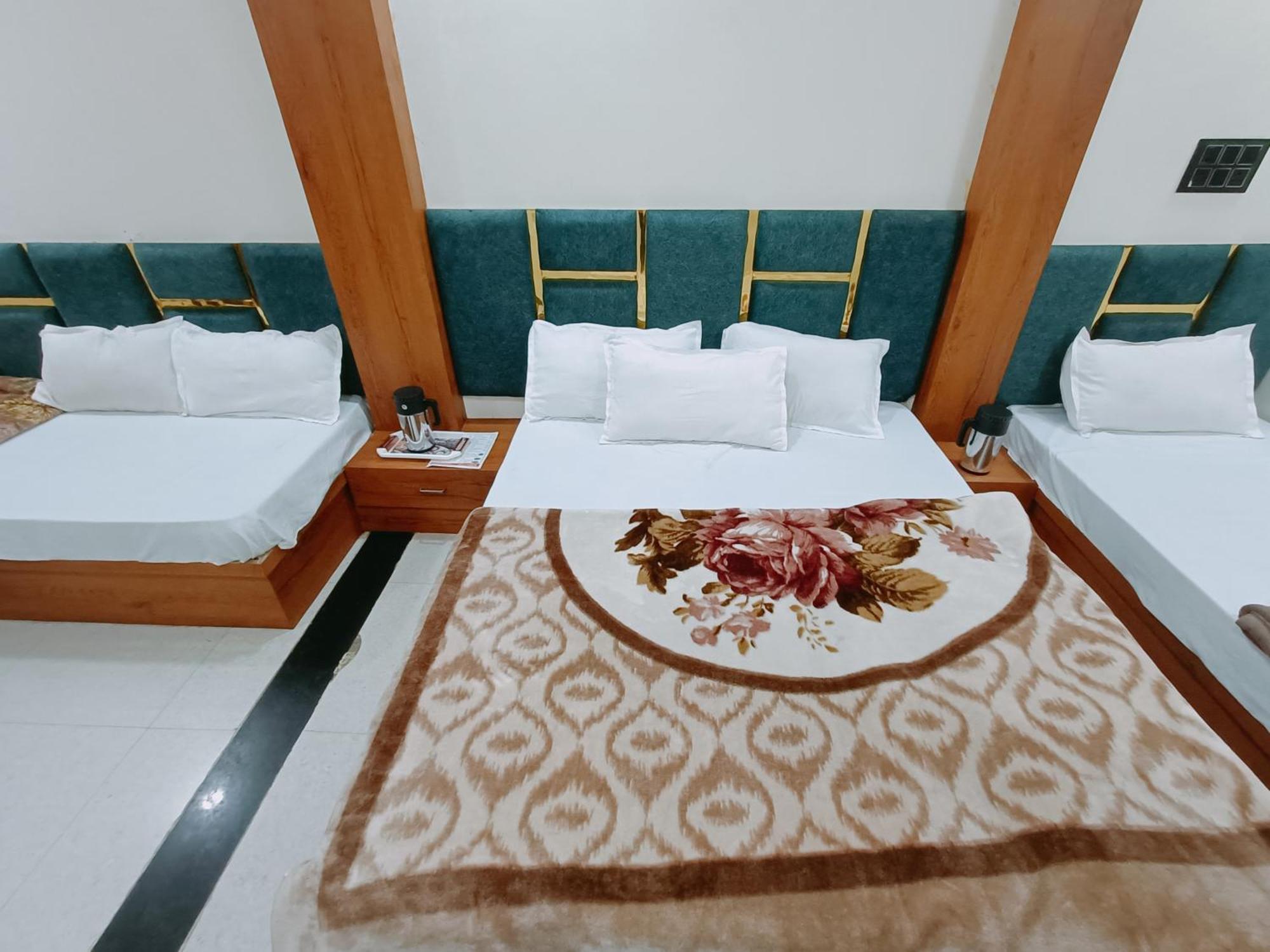 Hotel Shreem Ujjain Εξωτερικό φωτογραφία