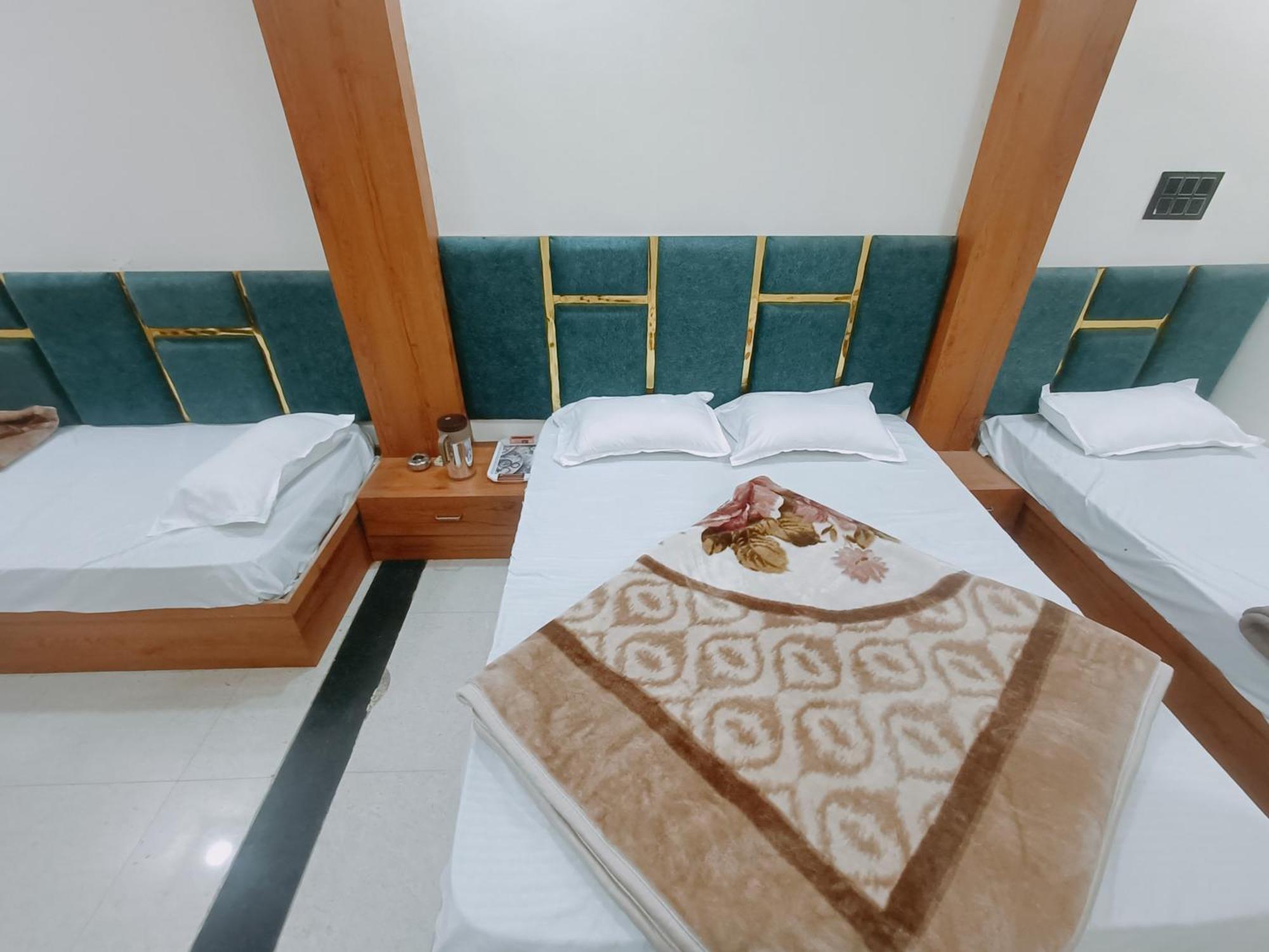 Hotel Shreem Ujjain Εξωτερικό φωτογραφία