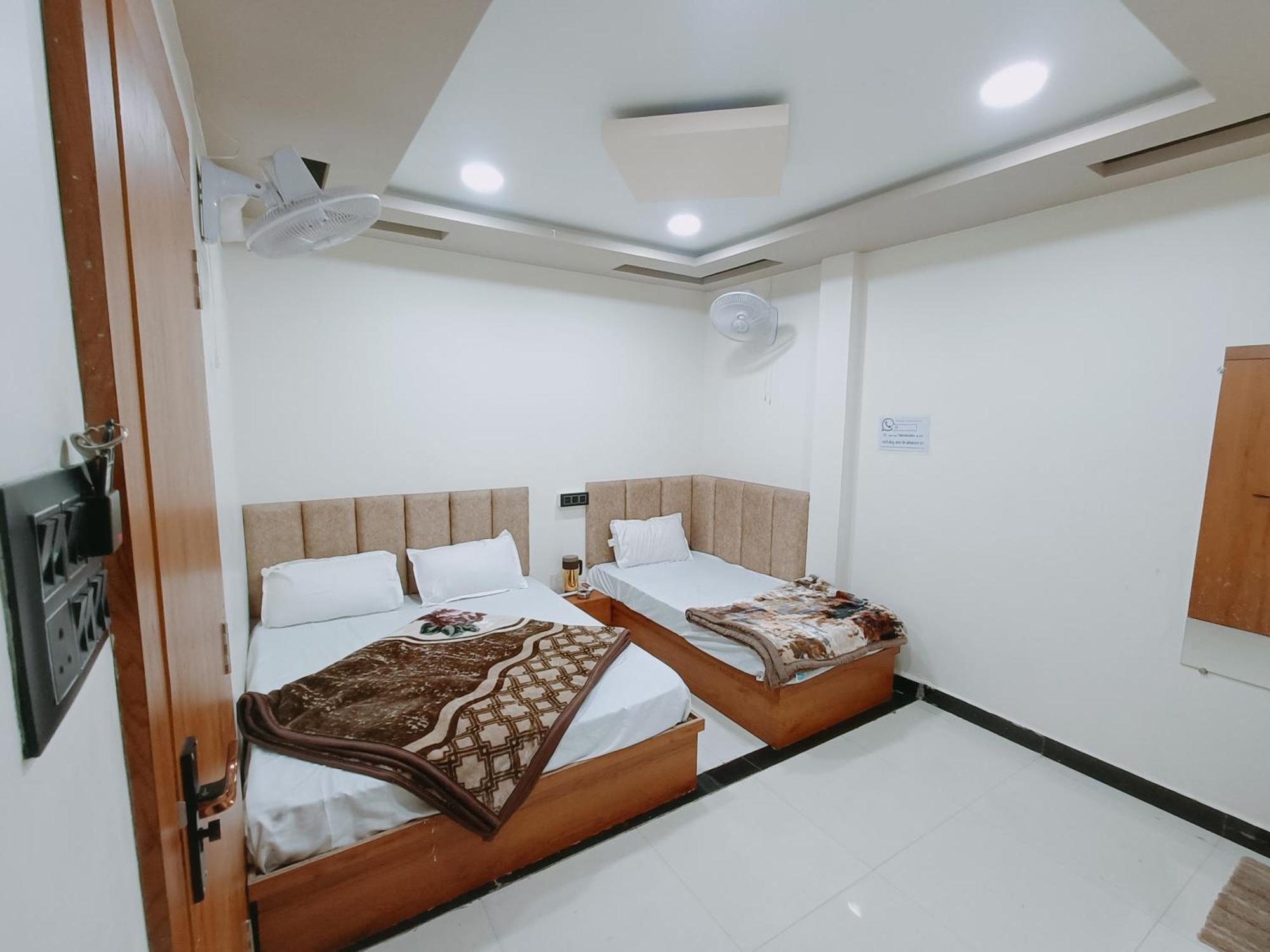 Hotel Shreem Ujjain Εξωτερικό φωτογραφία