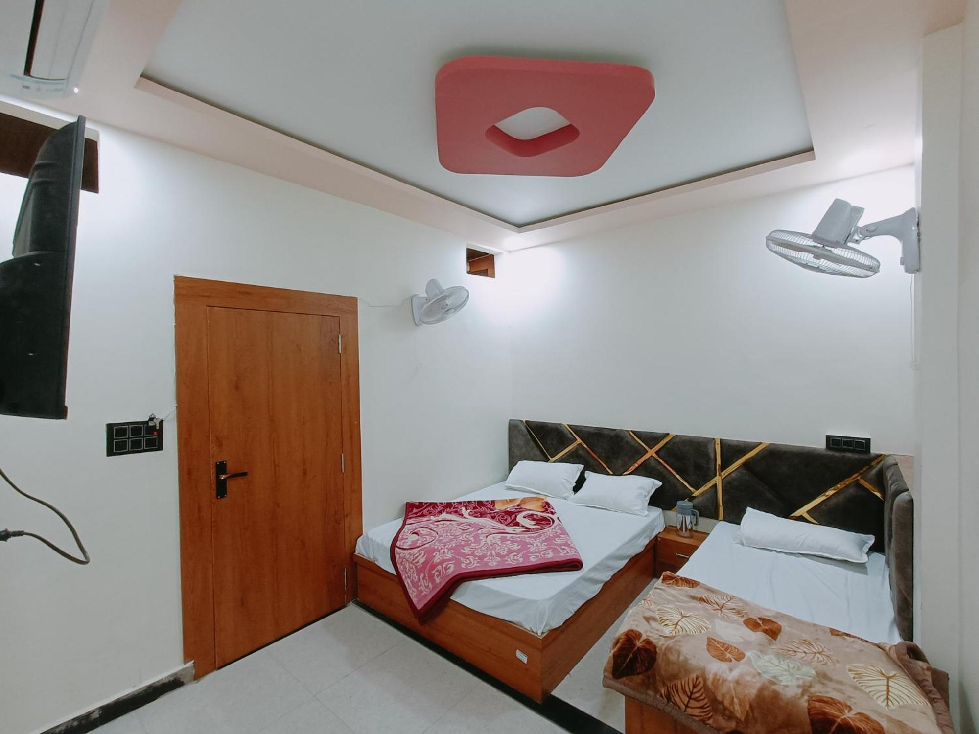 Hotel Shreem Ujjain Εξωτερικό φωτογραφία