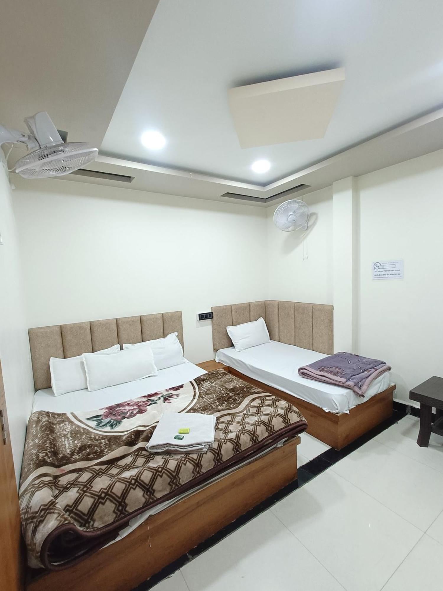 Hotel Shreem Ujjain Δωμάτιο φωτογραφία