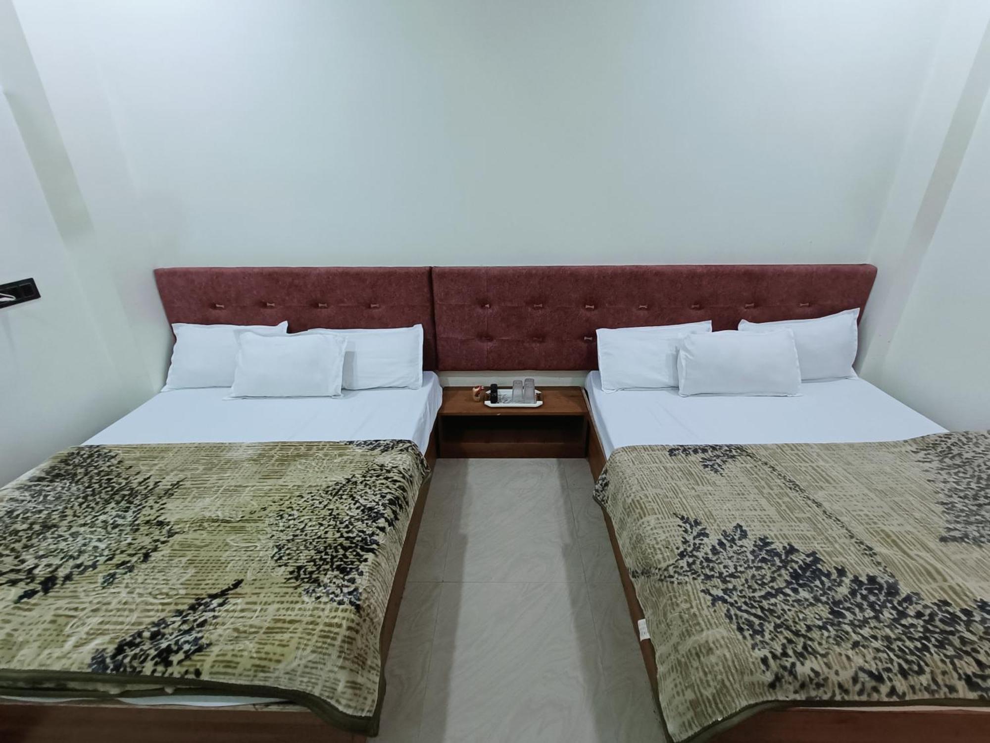 Hotel Shreem Ujjain Εξωτερικό φωτογραφία