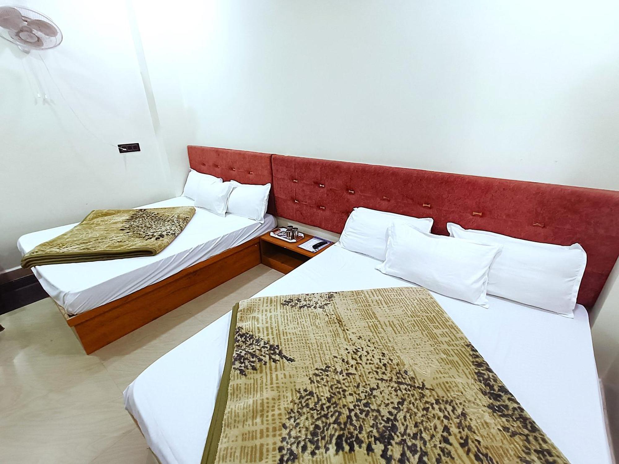 Hotel Shreem Ujjain Εξωτερικό φωτογραφία