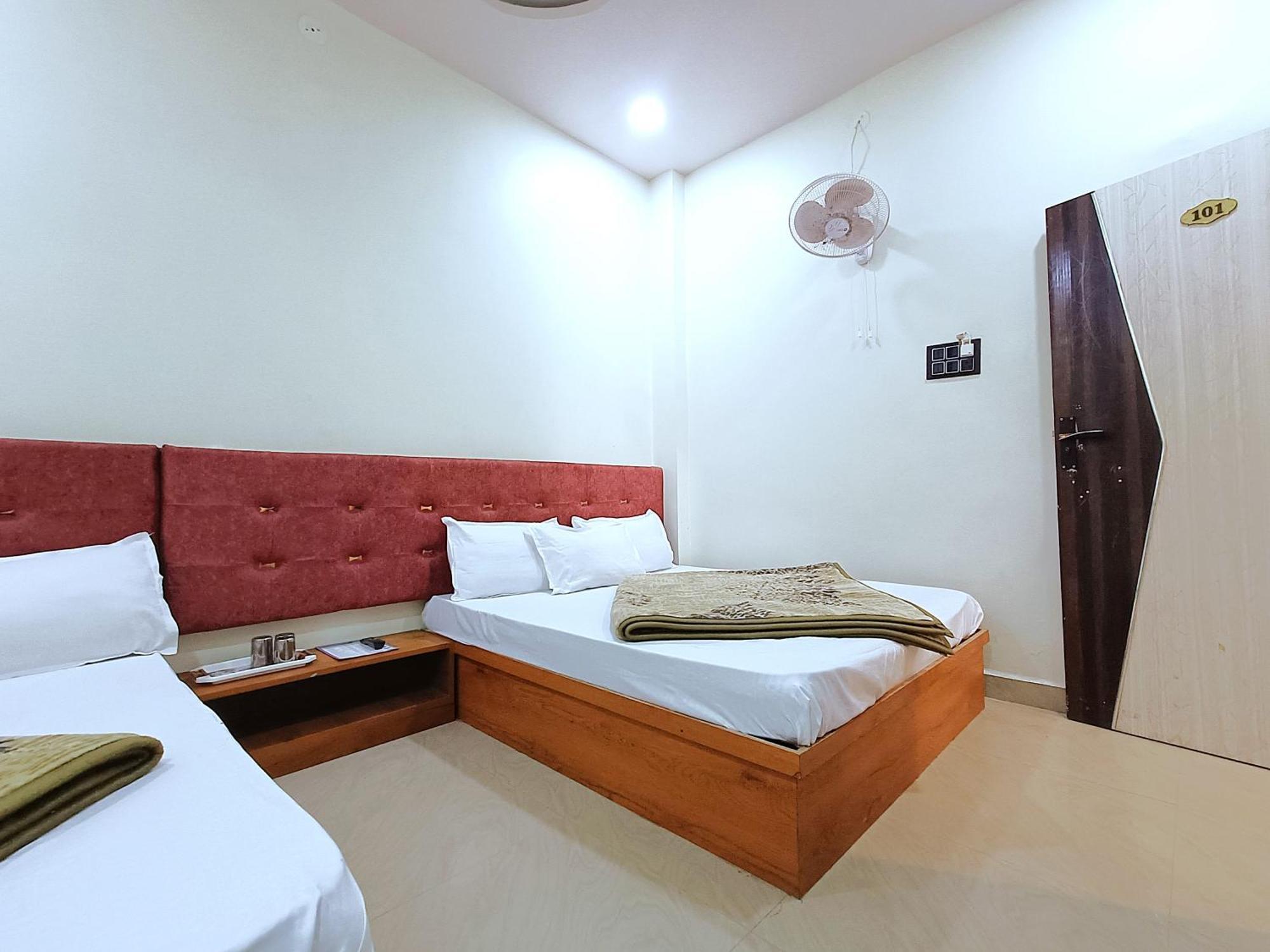 Hotel Shreem Ujjain Εξωτερικό φωτογραφία