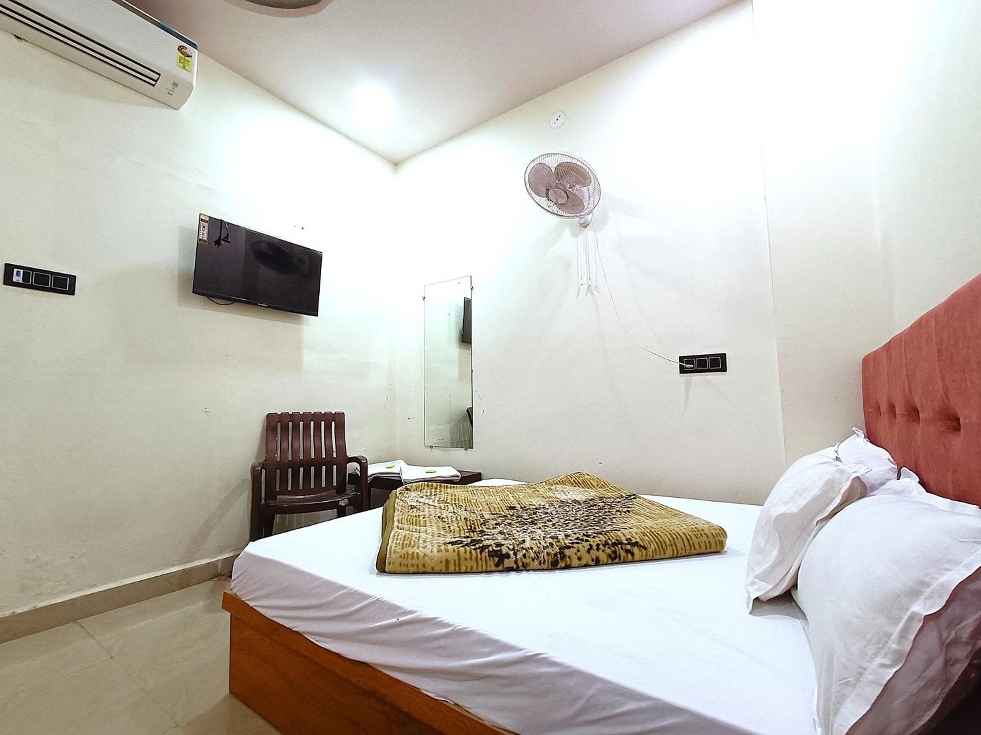 Hotel Shreem Ujjain Εξωτερικό φωτογραφία