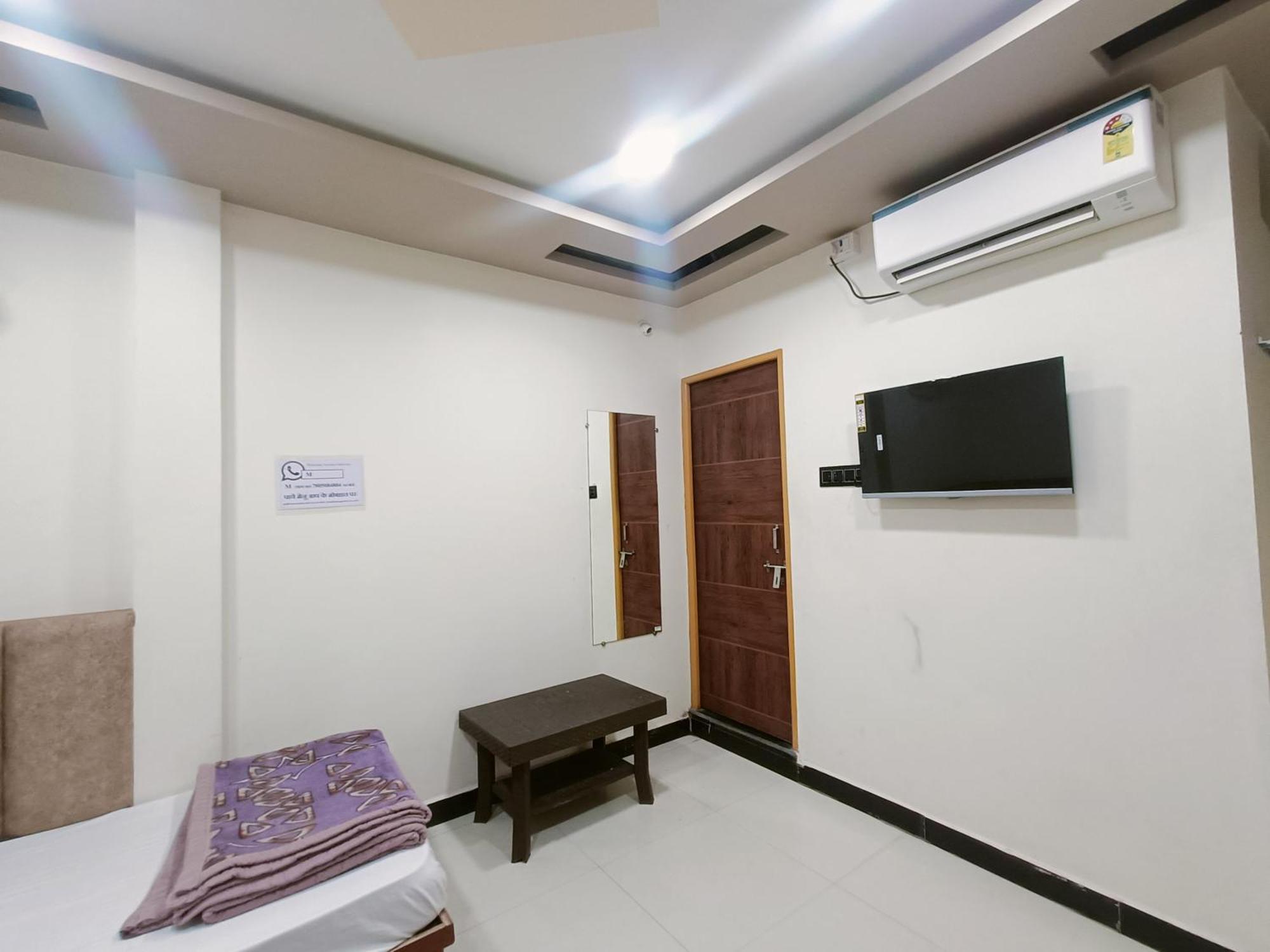 Hotel Shreem Ujjain Εξωτερικό φωτογραφία