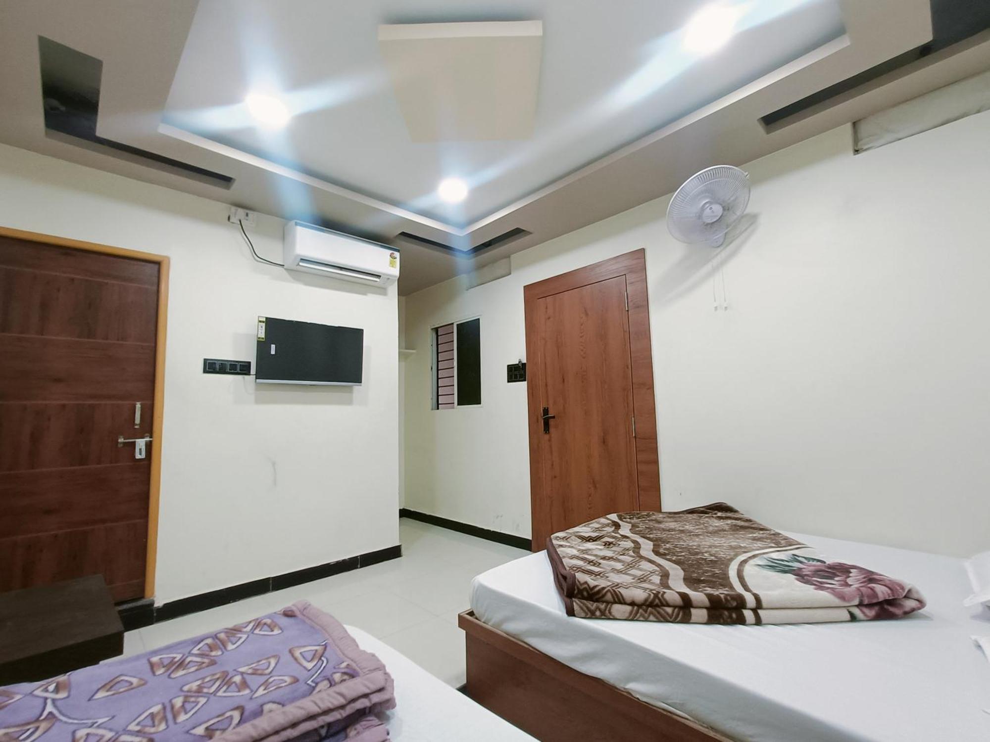 Hotel Shreem Ujjain Εξωτερικό φωτογραφία
