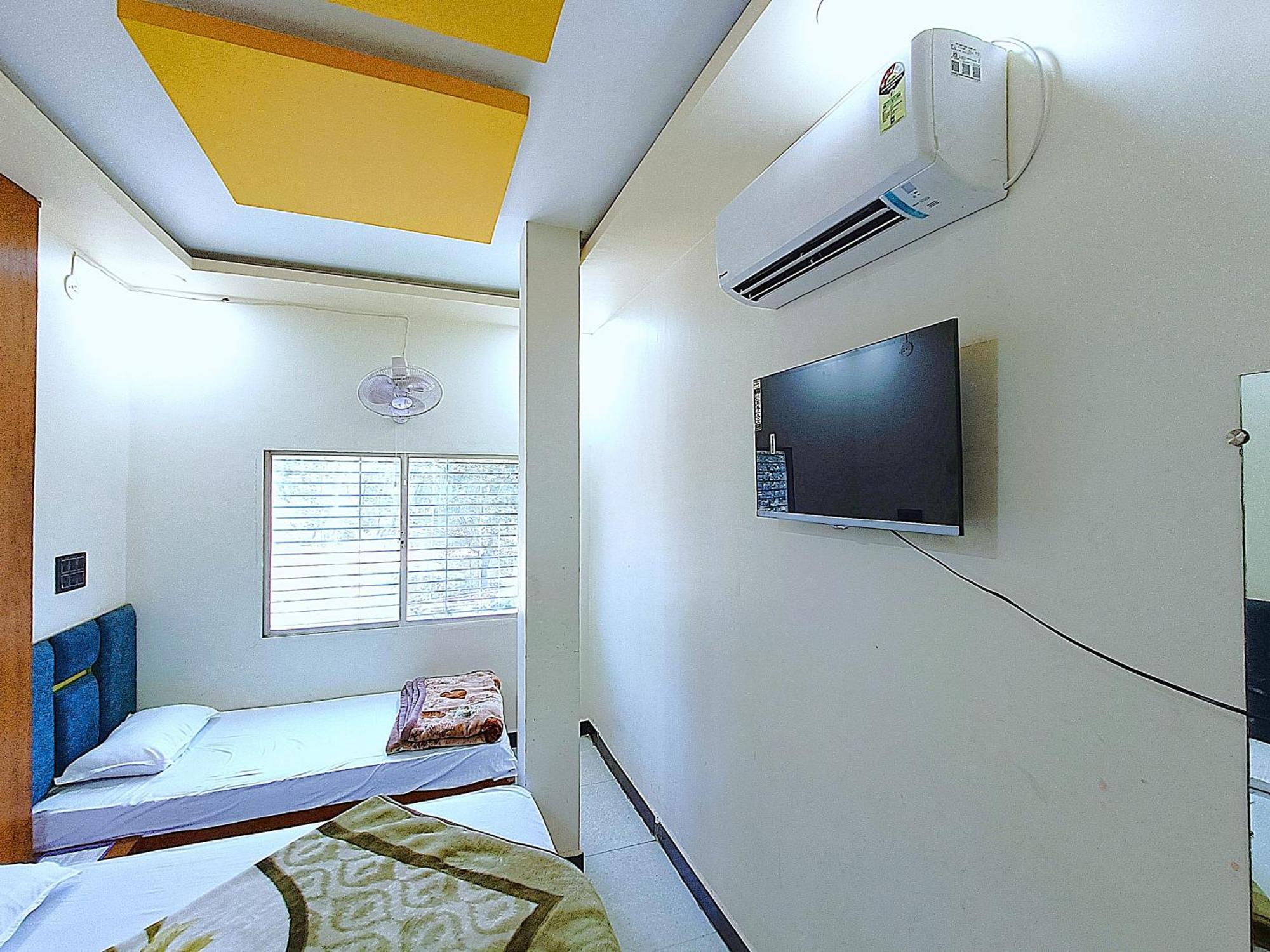 Hotel Shreem Ujjain Εξωτερικό φωτογραφία