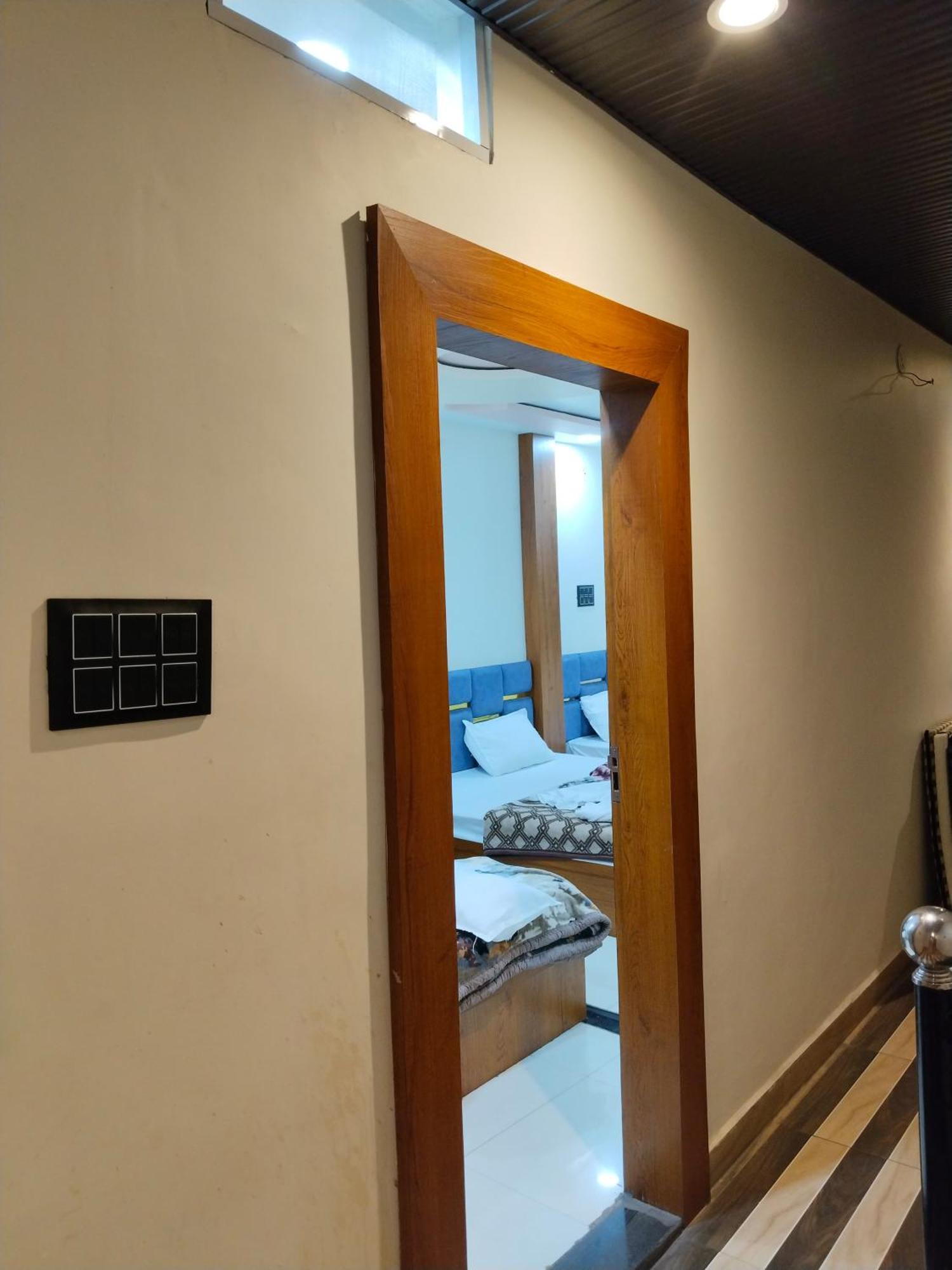 Hotel Shreem Ujjain Εξωτερικό φωτογραφία